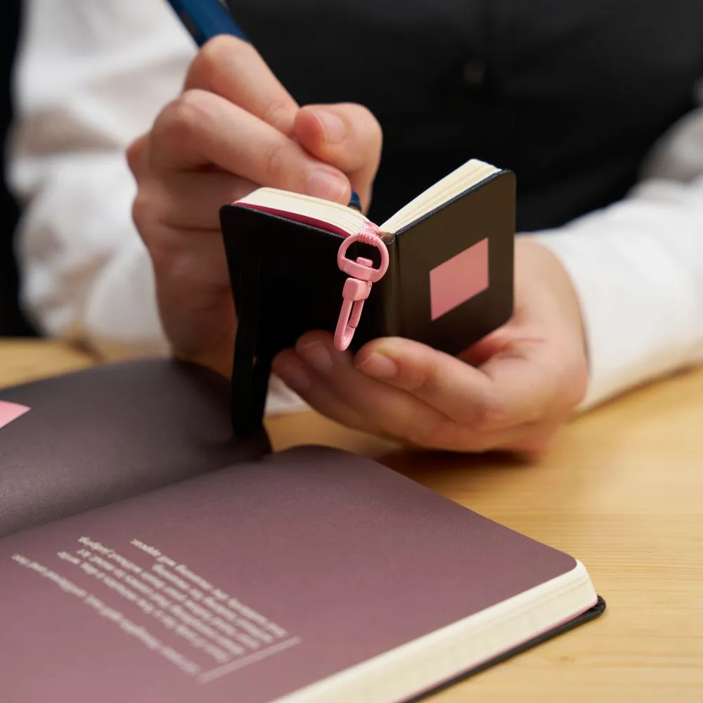 【MOLESKINE】x BLACKPINK 迷你筆記本掛飾