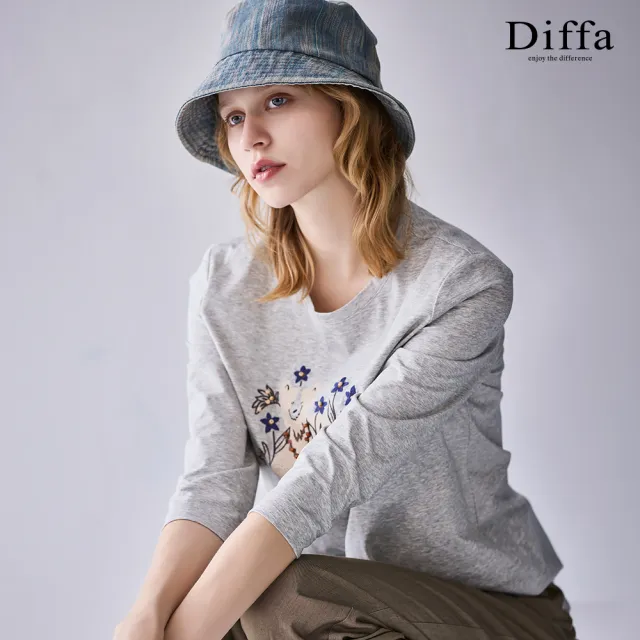 【Diffa】小狗印花車褶針織衫-女