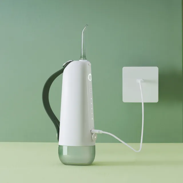 【Oclean  歐可林】W10專業電動沖牙機(附4種噴嘴)