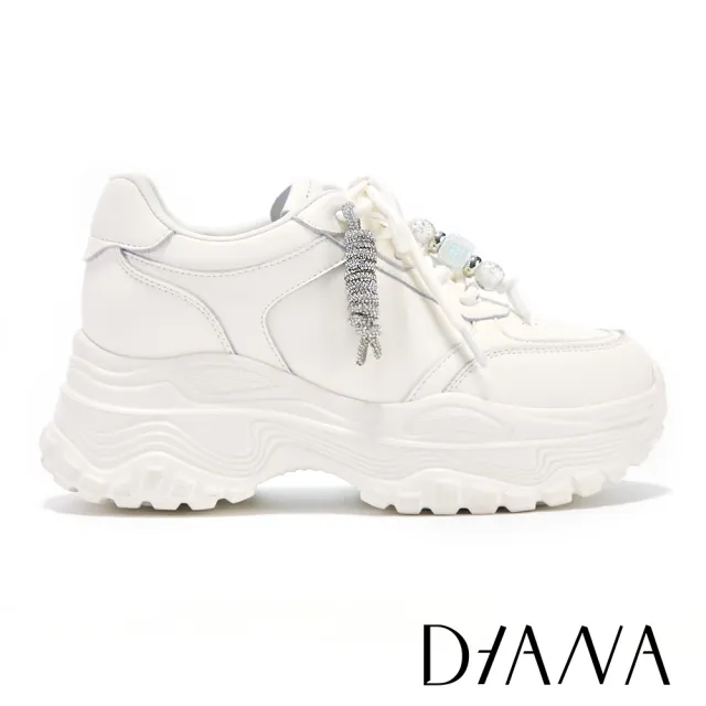 【DIANA】晶透串珠水鑽飾釦牛皮厚底休閒鞋 白色