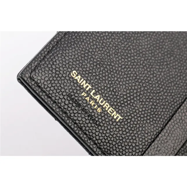 【YSL】山形紋荔枝皮金字logo暗釦短夾(黑)