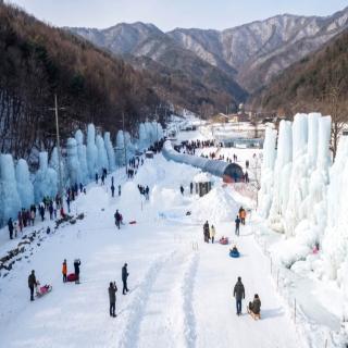 【喜鴻假期】★不進人參保肝．雪境清州首爾５日★茂朱渡假村、滑雪體驗、七甲山冰雕慶典、樂天世界