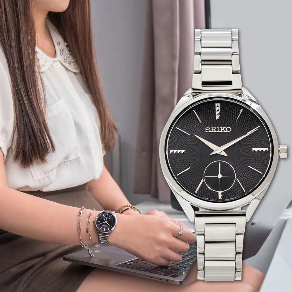 【SEIKO 精工】經典小秒針時尚腕錶-34mm/黑 情人節 送禮(6G28-00Y0D/SRKZ51P1)
