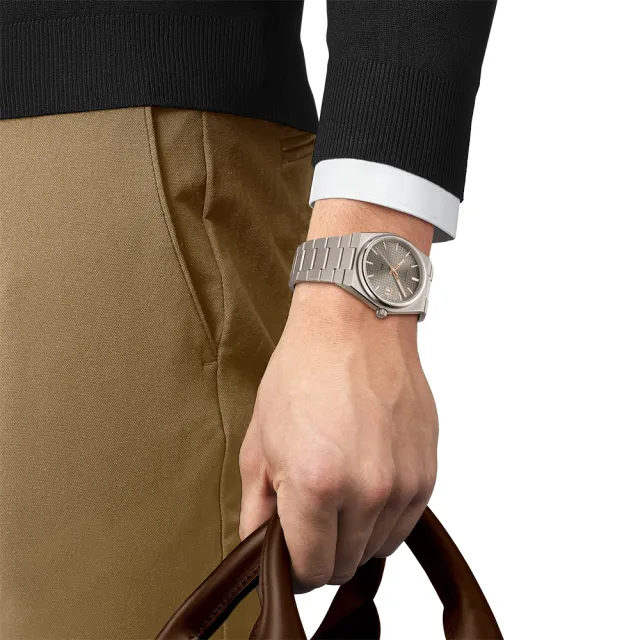 【TISSOT 天梭】PRX系列 復古風酒桶型鈦金機械錶-38mm 雙11 送禮(T1378074406100)