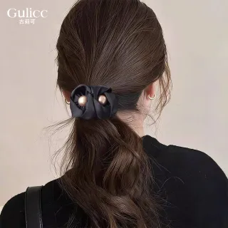 【Gulicc 古莉可】氣質珍珠 緞面花苞 丸子抓夾(雙11 生日 髮飾 頭飾 鯊魚夾 抓夾 禮物)