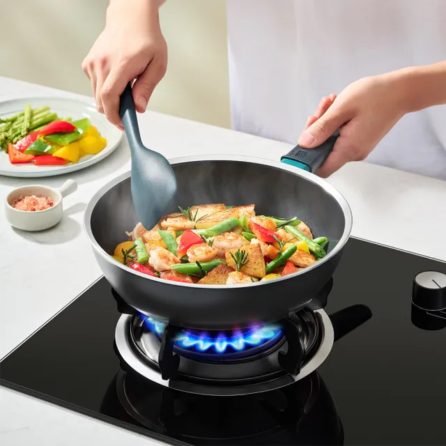 【ZWILLING 德國雙人】NOW PLUS CERAMIC 鈦陶瓷不沾鍋雙鍋組18+28cm(德國雙人牌集團官方直營)