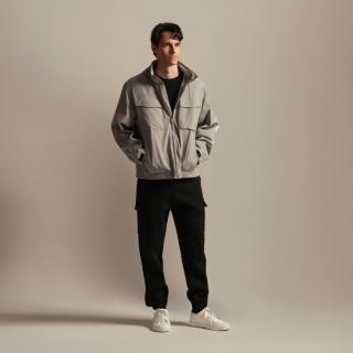 【GIORDANO 佐丹奴】男裝機能防潑水連帽風衣外套(多色任選)