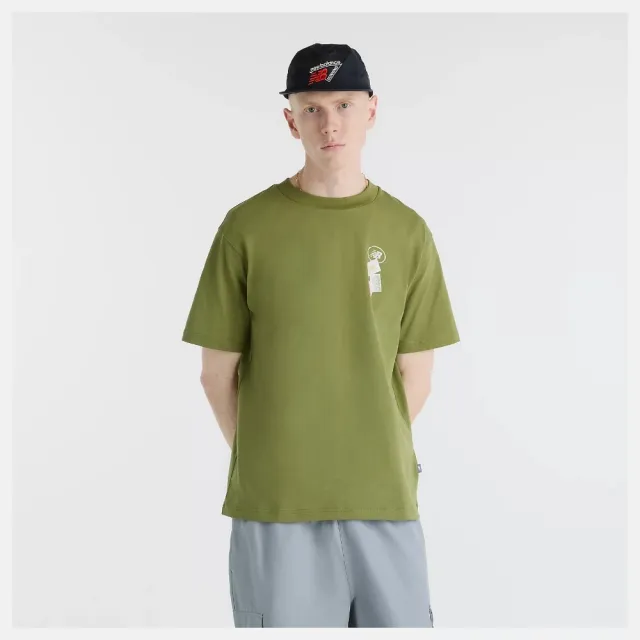 【NEW BALANCE】NB 短袖上衣 男 寬鬆版型 美規 綠 MT6216IHGEE