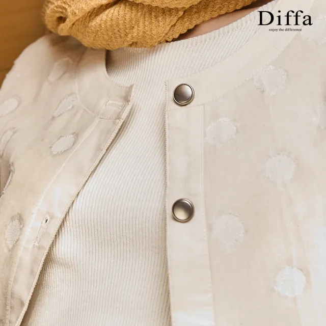 【Diffa】波點織紋背心式外套-女