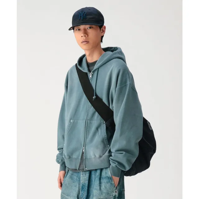 【BEAMS】官方旗艦館 BEAMS / 男裝 褪色 補強釦 拉鍊 連帽外套