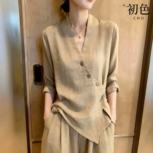 【初色】法式純色V領長袖斜襟單排扣襯衫上衣女上衣-卡其色-54141(M-2XL可選)