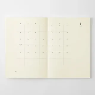 【MIDORI】《2027 年 MD Notebook Diary 薄型》A4 變形 size