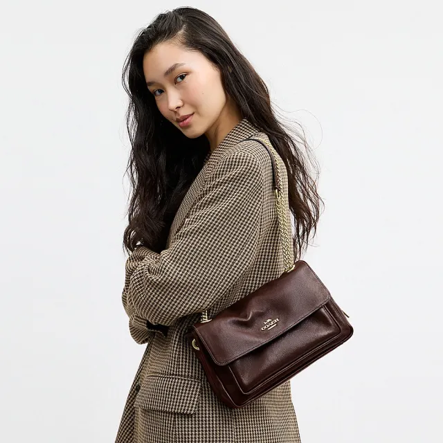 【COACH】蔻馳官方直營 ELODIE 24 復古摯愛皮革/經典SIGNATURE斜背手袋 斜背包-多色任選(CFQ03/CFP99)