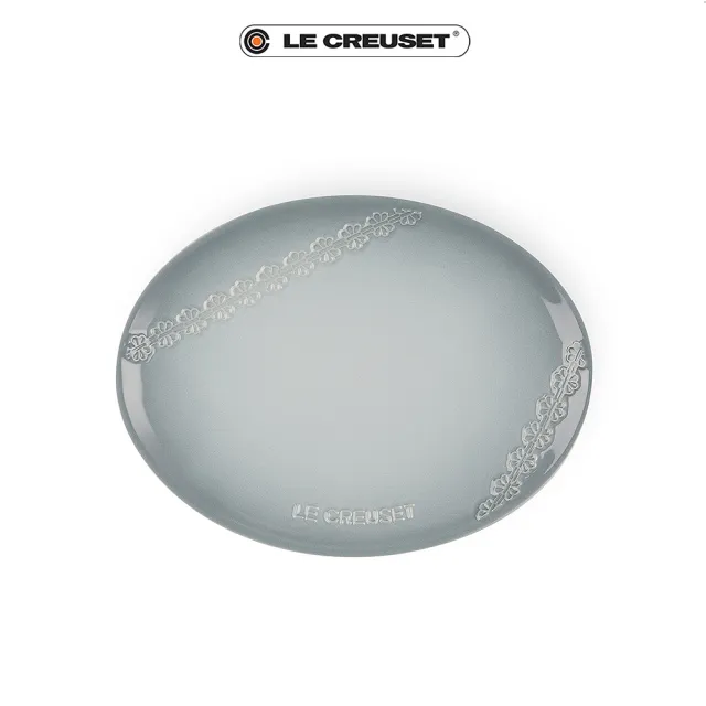【Le Creuset】蕾絲花恬系列瓷器橢圓盤 27cm(湖水綠/柔粉紫/蛋白霜/海洋之花 4色選1)