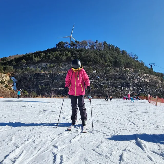 寒假春節-韓國清易玩雪趣五日★冰釣節、滑雪場滑雪、七甲山冰柱節、景福宮、塗鴉秀(早去晚回足五天)