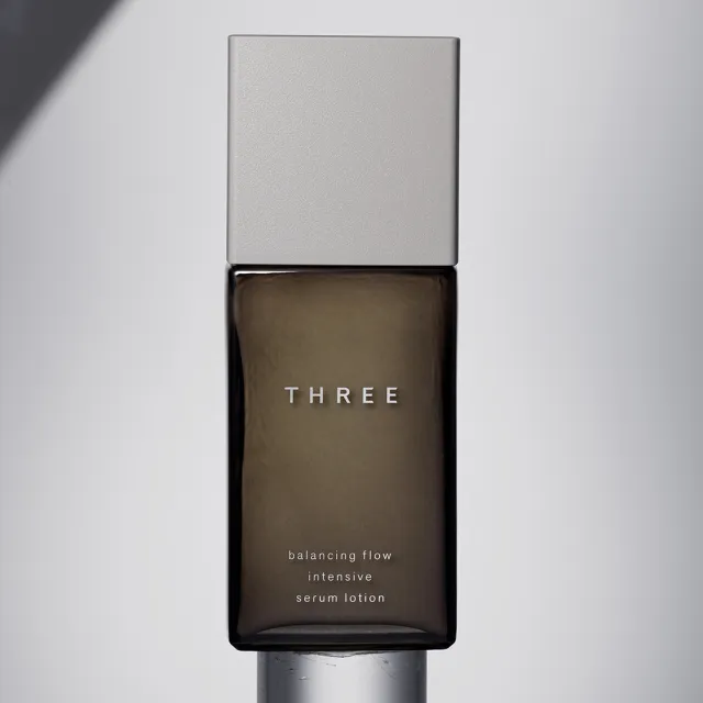 【THREE】平衡調律肌活精萃露120ml (玻尿酸/抗老/化妝水)