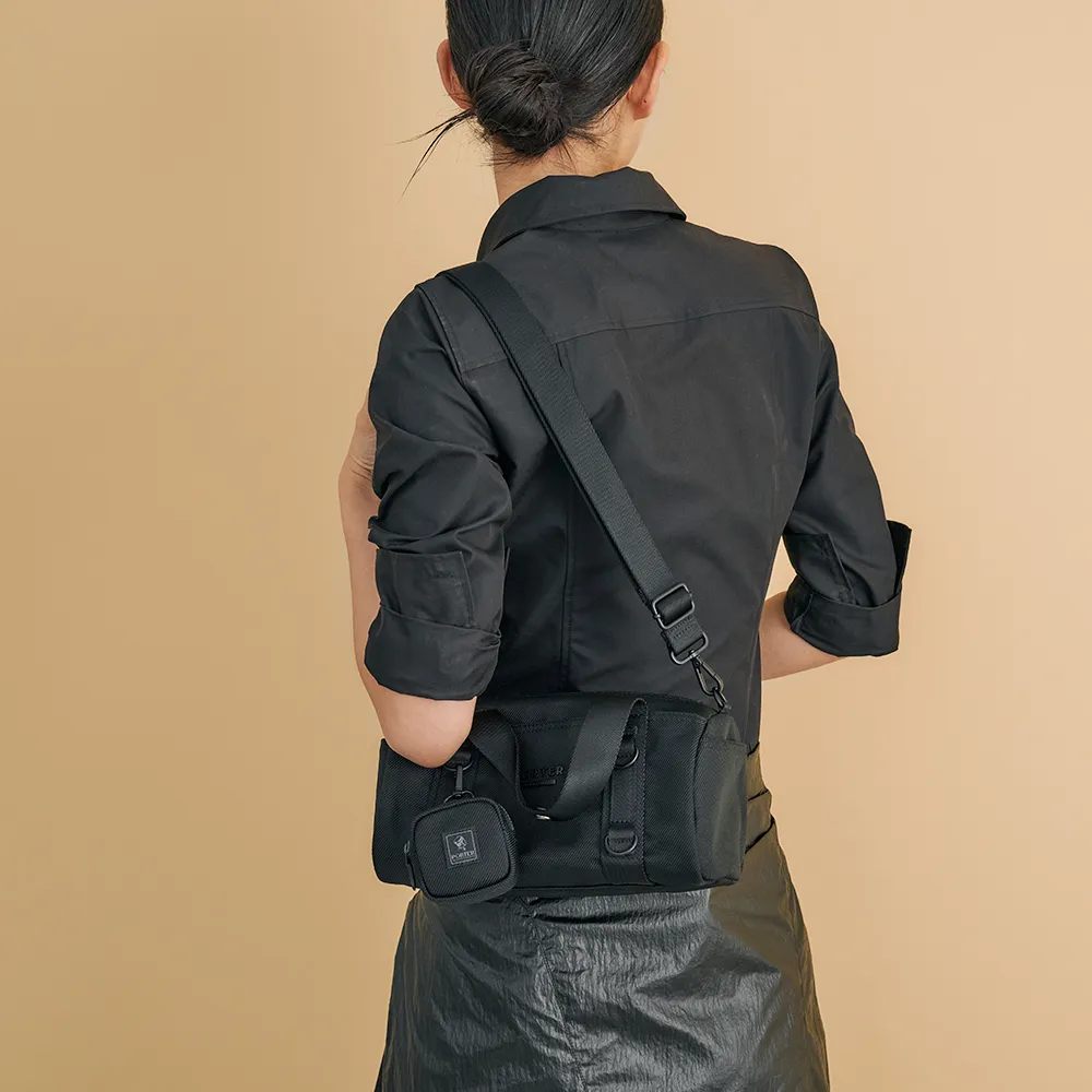 【PORTER INTERNATIONAL】圓筒輪廓ROLLIN手提包-M(黑)