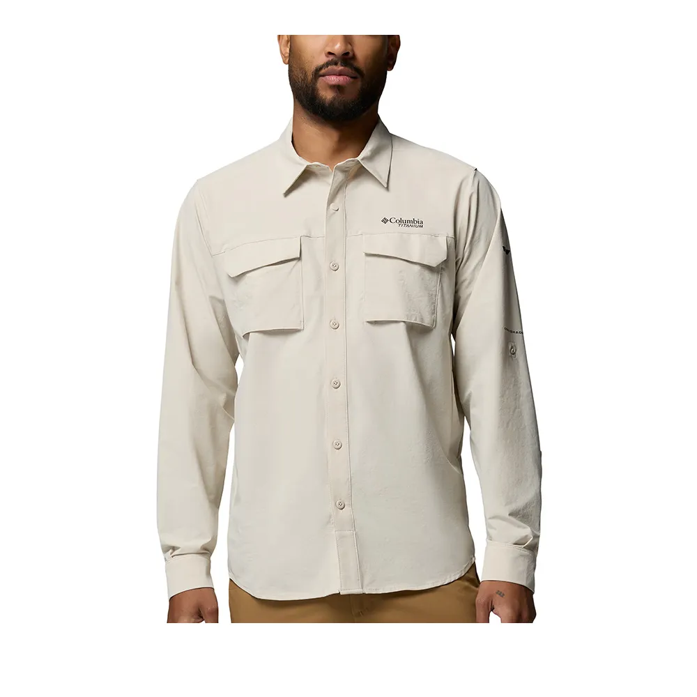 【Columbia 哥倫比亞】男款-防曬UPF50快排長袖襯衫-Silver Ridge™ Elite LS Woven-淺卡其(UAE57210HI/KS)