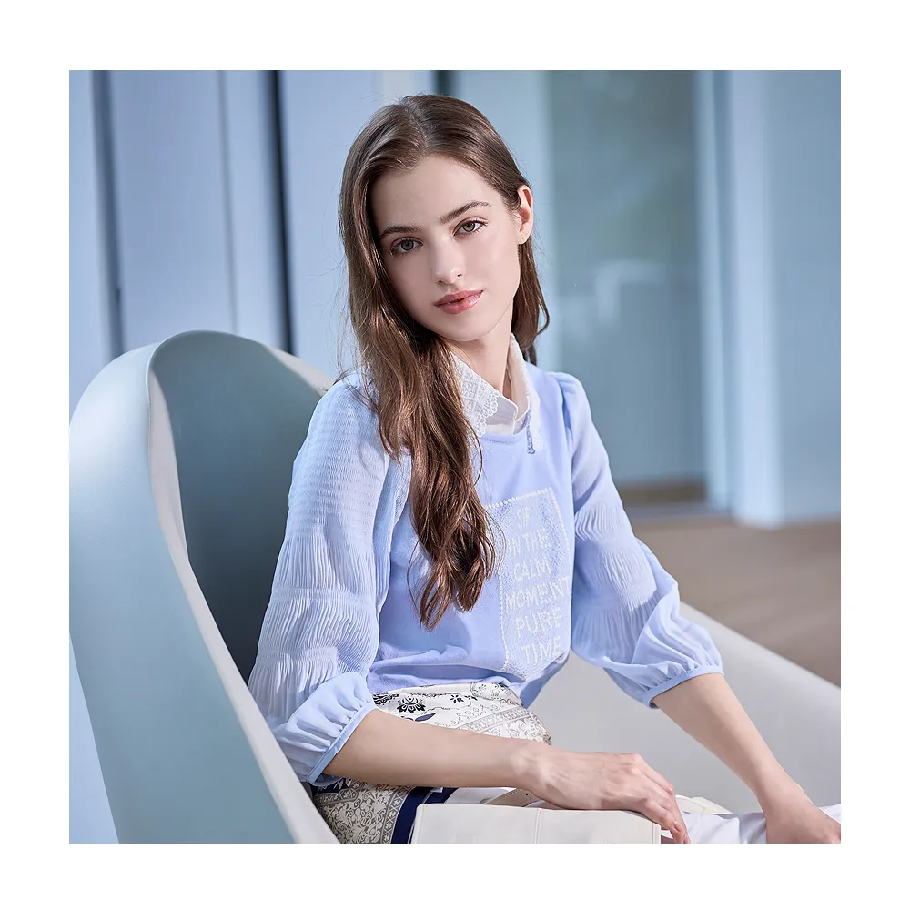【en-suey 銀穗】EU異素材剪接發泡印T恤上衣-女