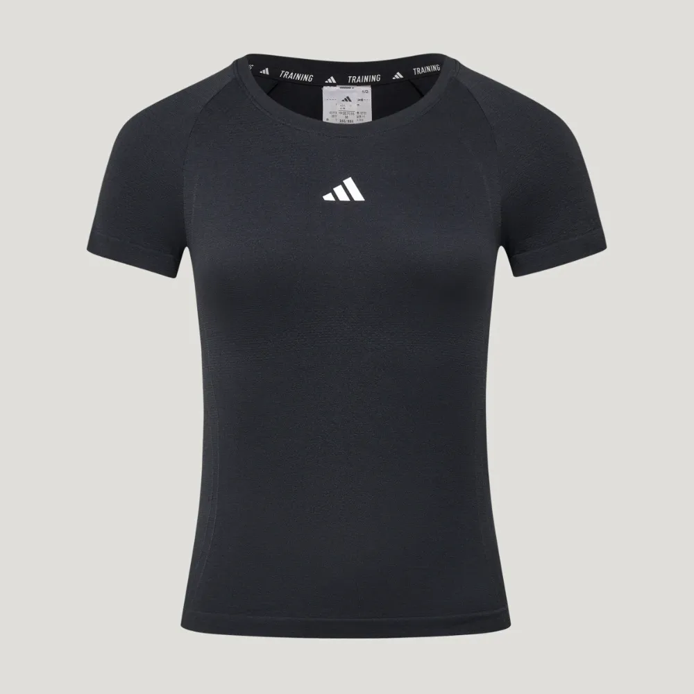 【adidas 愛迪達】運動 休閒 短袖 T恤 女上衣 SEAMLESS SS TEE(LF5031)