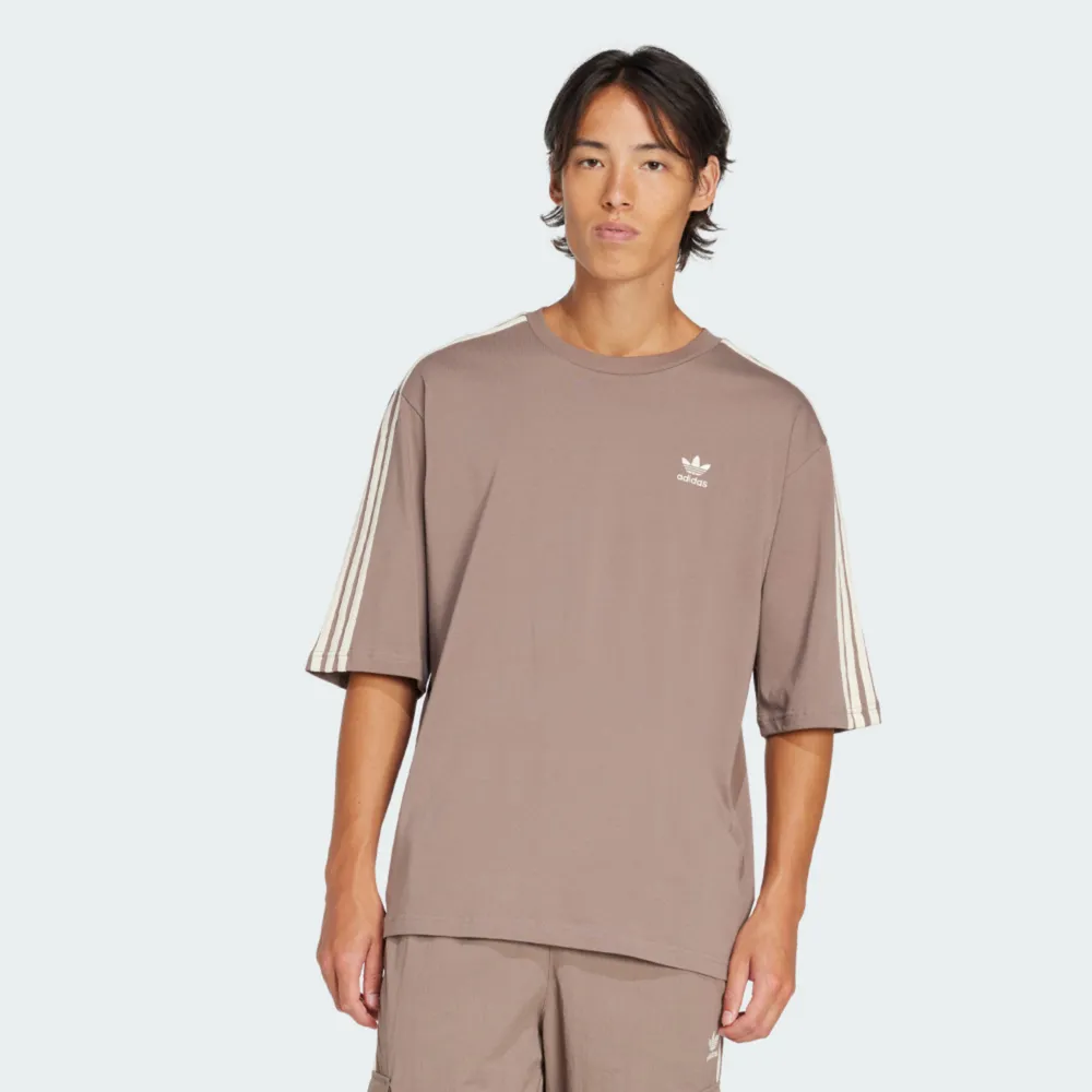 【adidas 愛迪達】Oversize Tee 男 T恤 運動上衣 休閒短袖 卡其 亞版(JP1058)