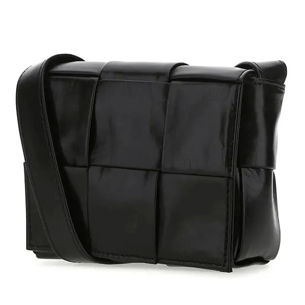 【BOTTEGA VENETA 寶緹嘉】CANDY CASSTTTE 經典編織 迷你 黑色 小牛皮 斜背包 肩背包(667048VCQ728803)