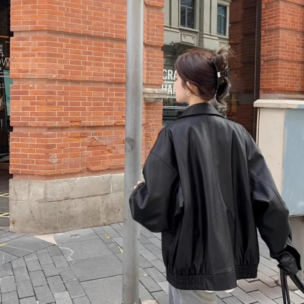 【Uicy】韓版美式寬鬆復古咖色皮衣外套 外套防曬外套女裝 J382