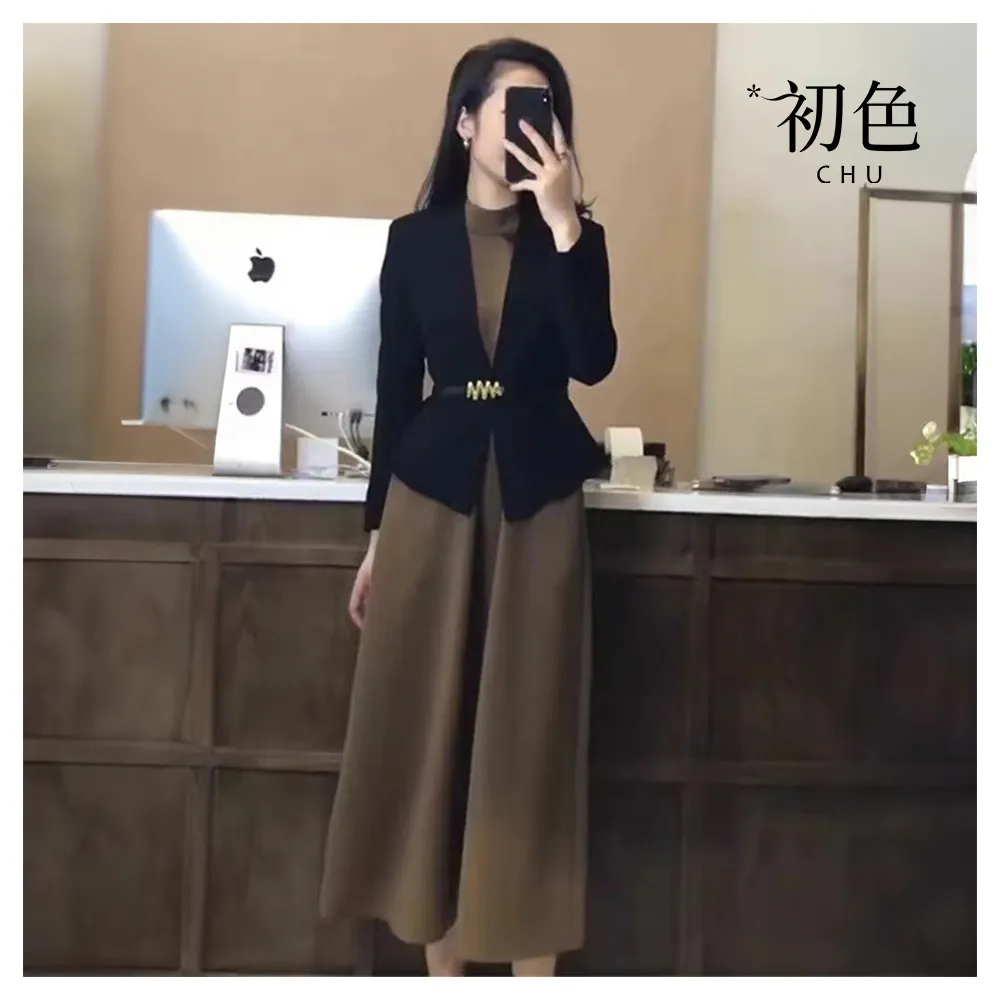 【初色】修身長袖西裝外套女外套+純色高領無袖中長連衣裙連身洋裝套裝-褐色-37919(M-2XL可選)