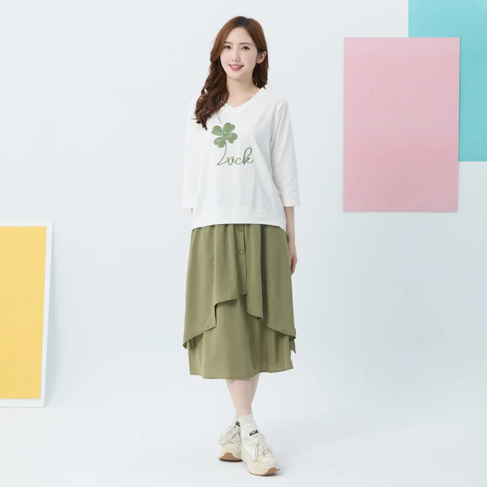 【betty’s 貝蒂思】多層次裝飾排釦七分裙(綠色)